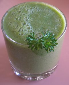 healthy breakfast green smoothie